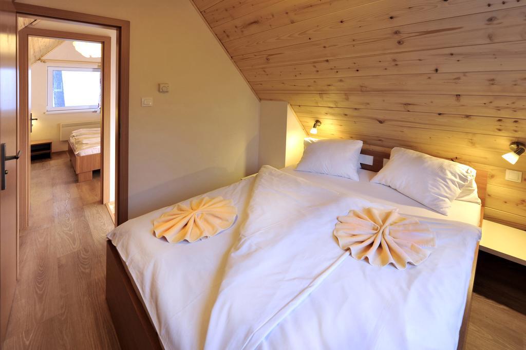 Aplend Chaty Tatry Holiday Veľký Slavkov Szoba fotó